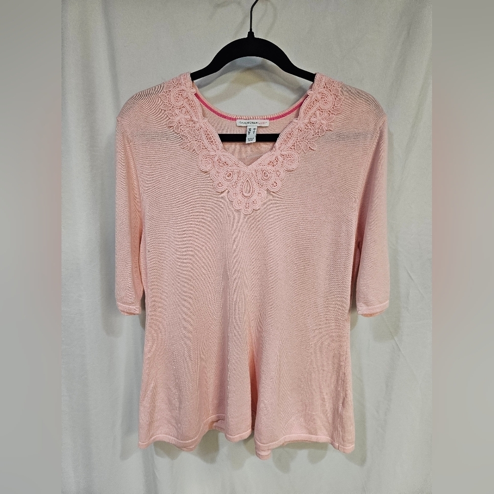NWOT Isaac Mizrahi Live! M Lace Trim Pullover SS Sweater Crystal Pink QVC 6272